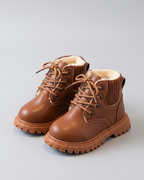 Botas de invierno con diseño práctico y resistente al frío en España