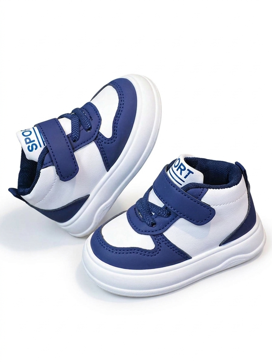 Zapatillas deportivas modernas para niños en España