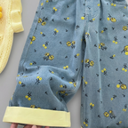 conjunto niña elegante 3 piezas con suéter amarillo de flores tridimensionales y detalles frescos