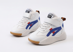 Zapato deportivo con diseño moderno para niños en España