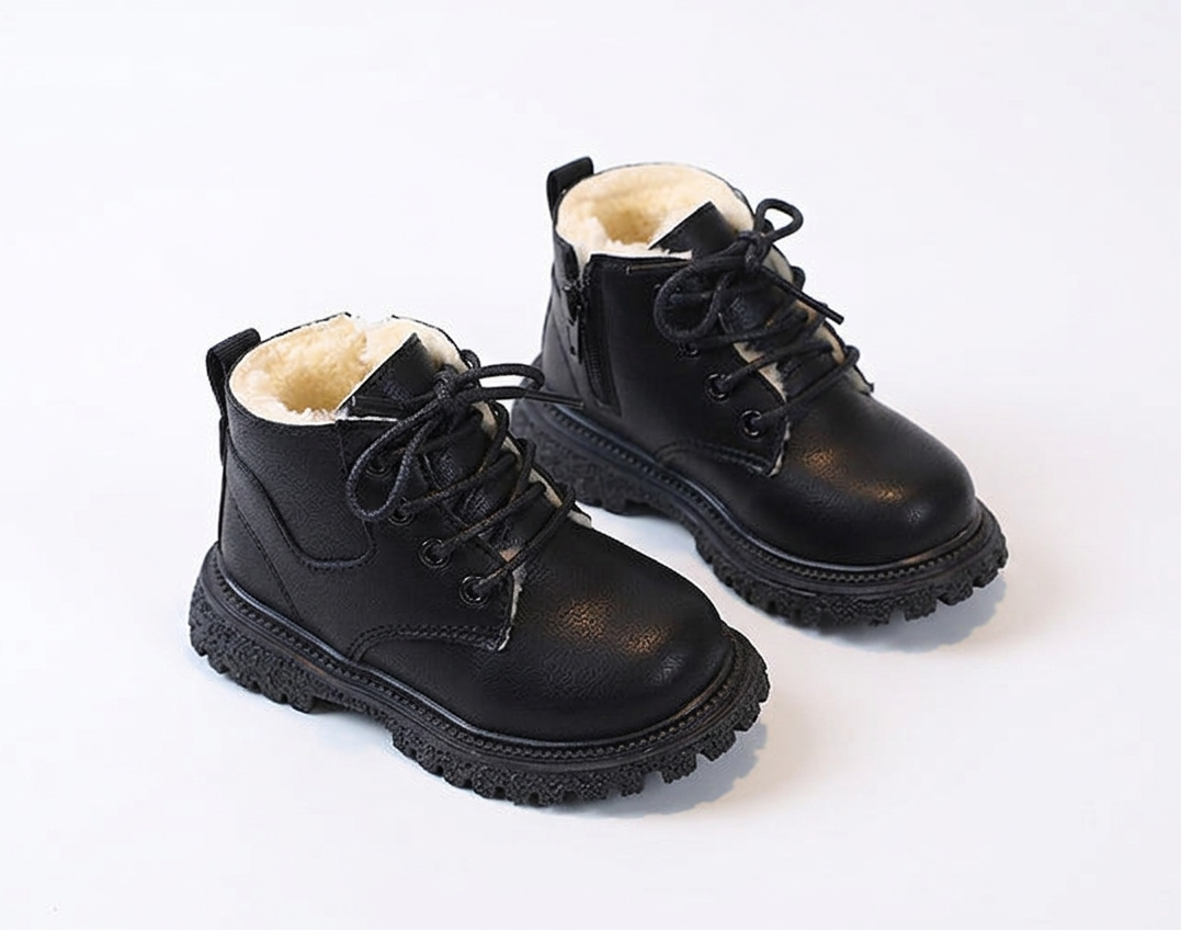 Botas de invierno con diseño práctico y resistente al frío en España