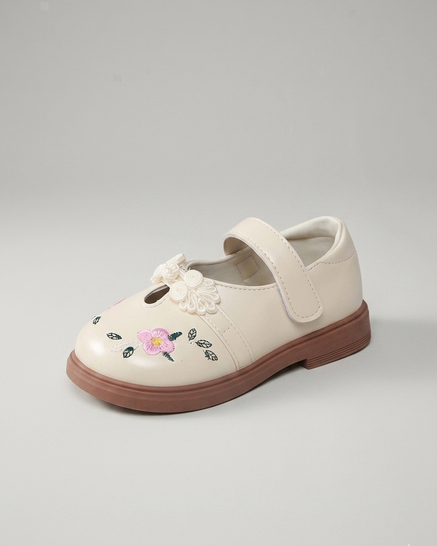 Zapato clásico de verano para niñas con bordado de flores en España 
