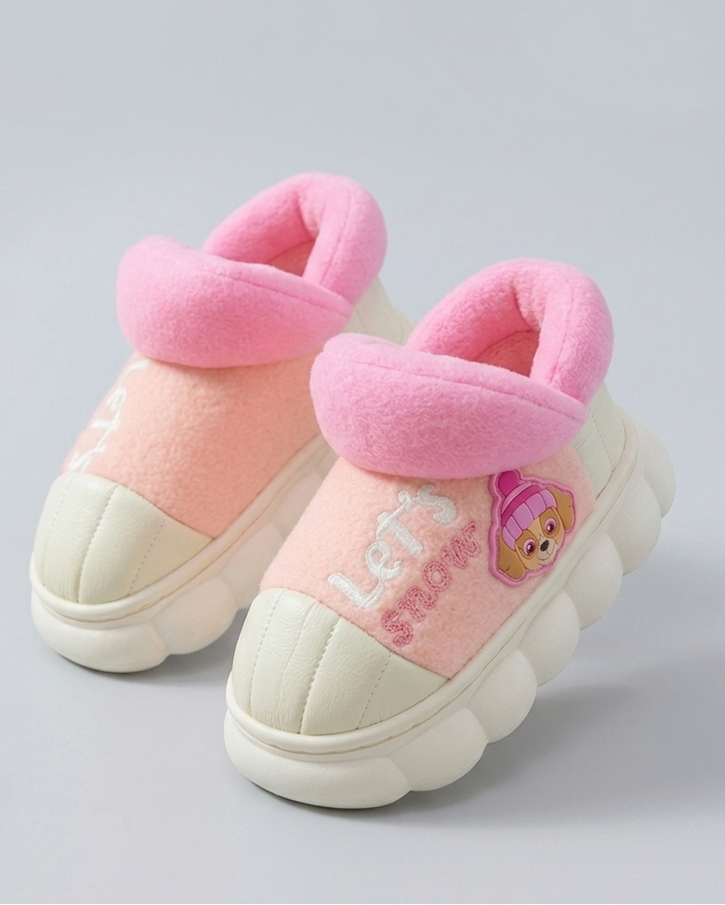 Pantuflas de invierno abrigadas para niños en España