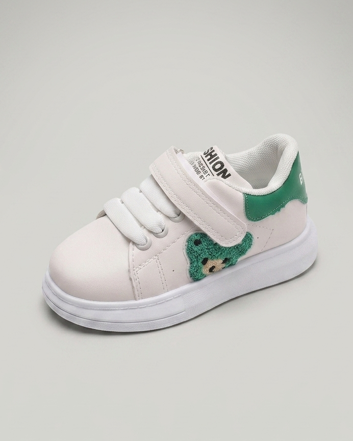Zapato deportivo con diseño clásico en España