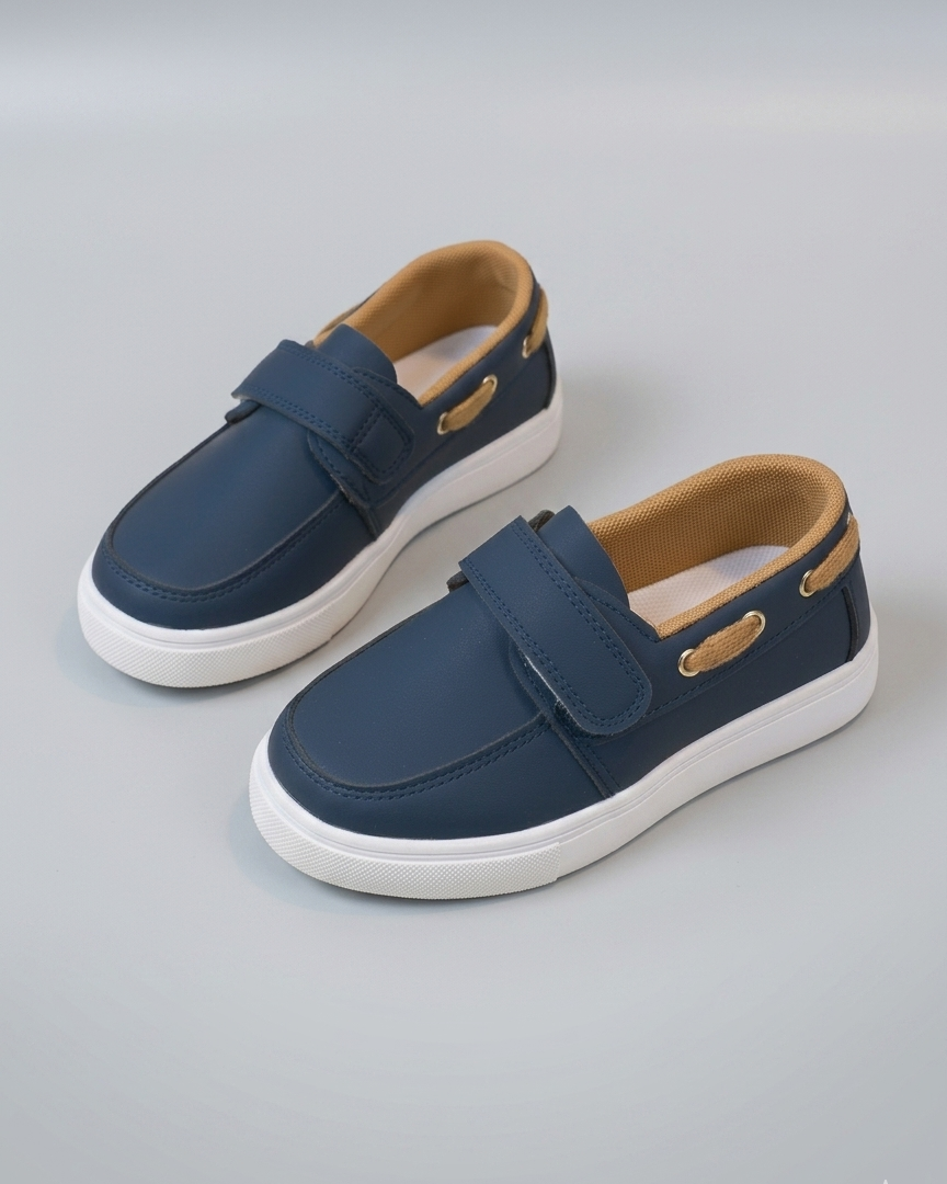 Zapato clásico con diseño moderno en España