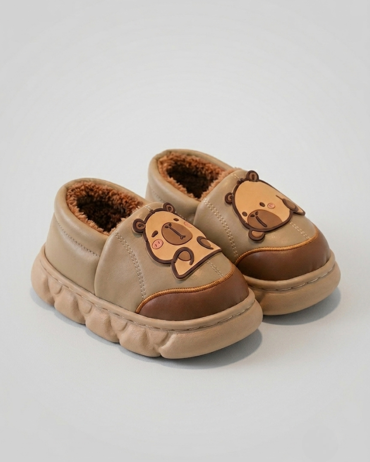 Pantuflas de invierno cálidas con diseño de oso en 3D y suave piel en España