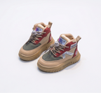 Zapato de invierno cálido con diseño moderno en España