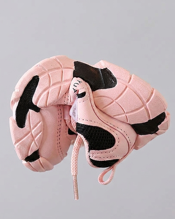 Zapato con diseño deportivo moderno en España