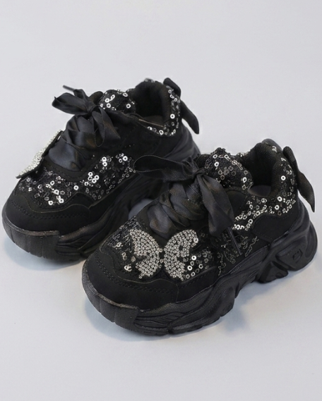 Zapatillas cálidas con diseño moderno para niños en España