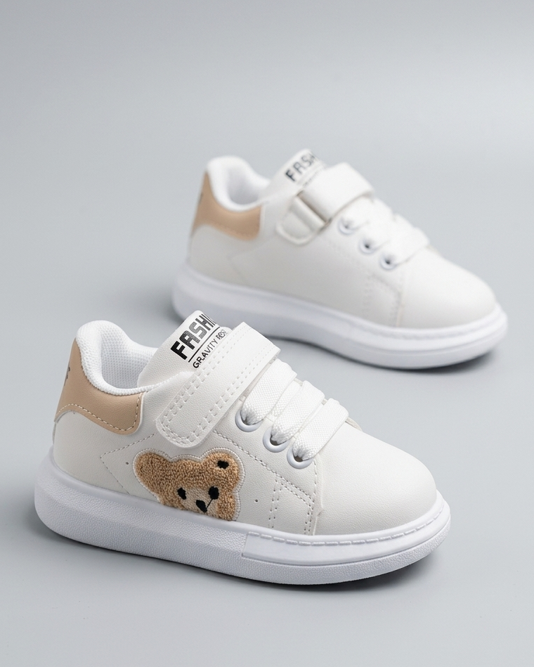 Zapato deportivo con diseño clásico en España
