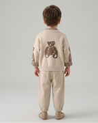 Conjunto bebé 3 piezas ropa bebé niño con cárdigan de oso camisa de cuadros y pantalón beige en España