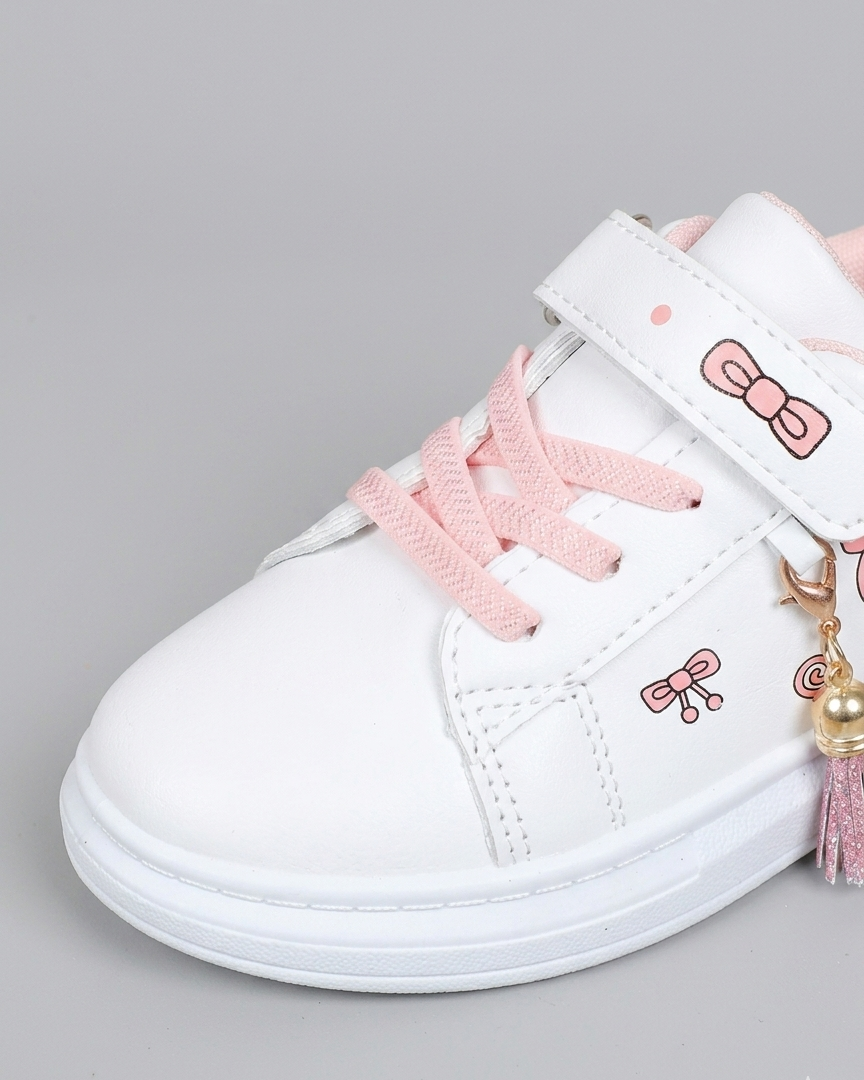 Zapato rosa encantador para niña con diseño de dibujos animados en España