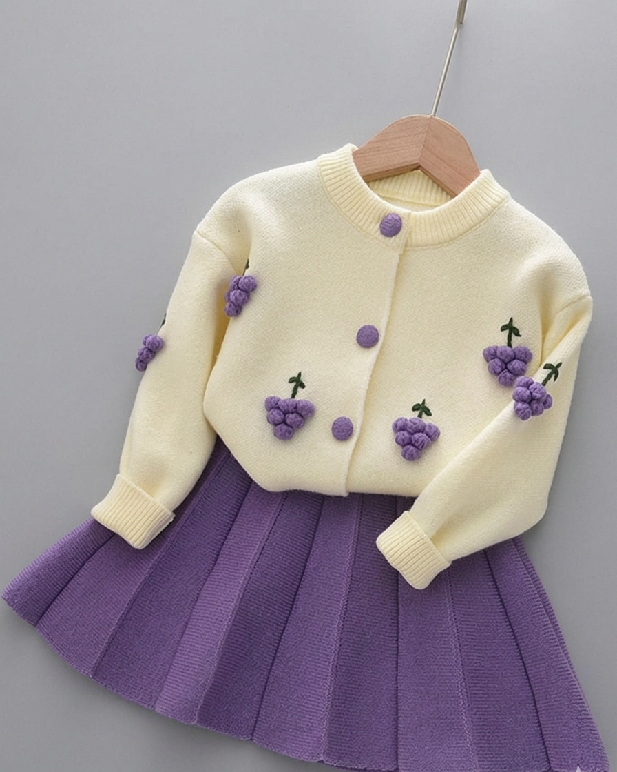 Conjunto niña invierno felpa con bordado de frutas 3D chaqueta y falda en España