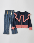 Conjunto niña elegante 2 piezas blusa azul marino con detalles rosas y pantalón vaquero flare con botones dorados