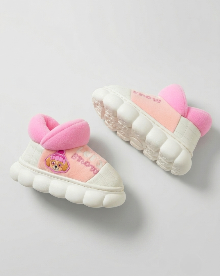 Pantuflas de invierno abrigadas para niños en España