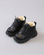 Botas de invierno con diseño práctico y resistente al frío en España