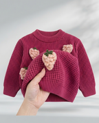 Suéter Infantil de Punto con Fresas 3D Suave, Cálido y Encantador
