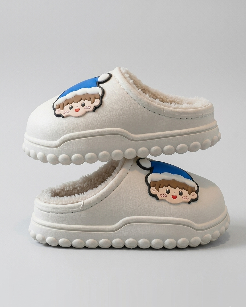 Zapatillas infantiles con forro cálido y diseño de dibujos animados en España