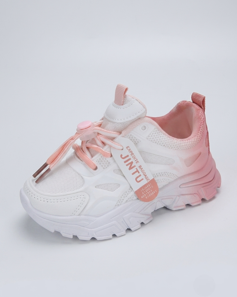 Zapato con diseño deportivo moderno en España