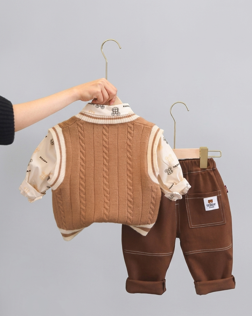 Conjunto niño invierno 3 piezas camisa chaleco de lana y pantalón cómodo en España