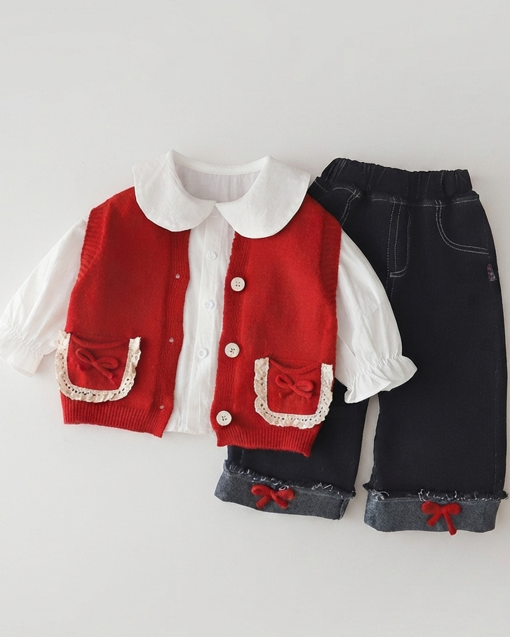 Conjunto Elegante de 3 Piezas para Niña  Chaleco de Punto, Blusa y Pantalón Vaquero