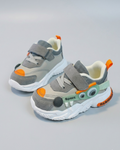 Zapato Cartoon Niño Ojos 3D