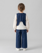 Conjunto niña 3 piezas denim vaquero (blusa, chaleco y pantalón) ,destacada para looks elegantes y sencillosen España