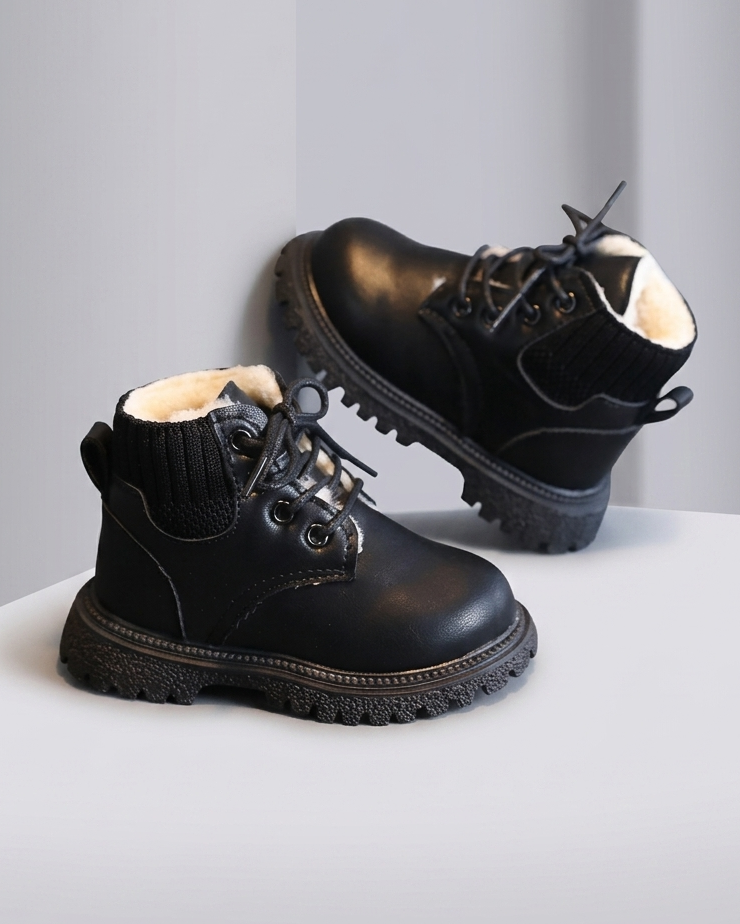 Botas de invierno con diseño práctico y resistente al frío en España