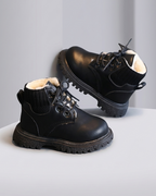 Botas de invierno con diseño práctico y resistente al frío en España