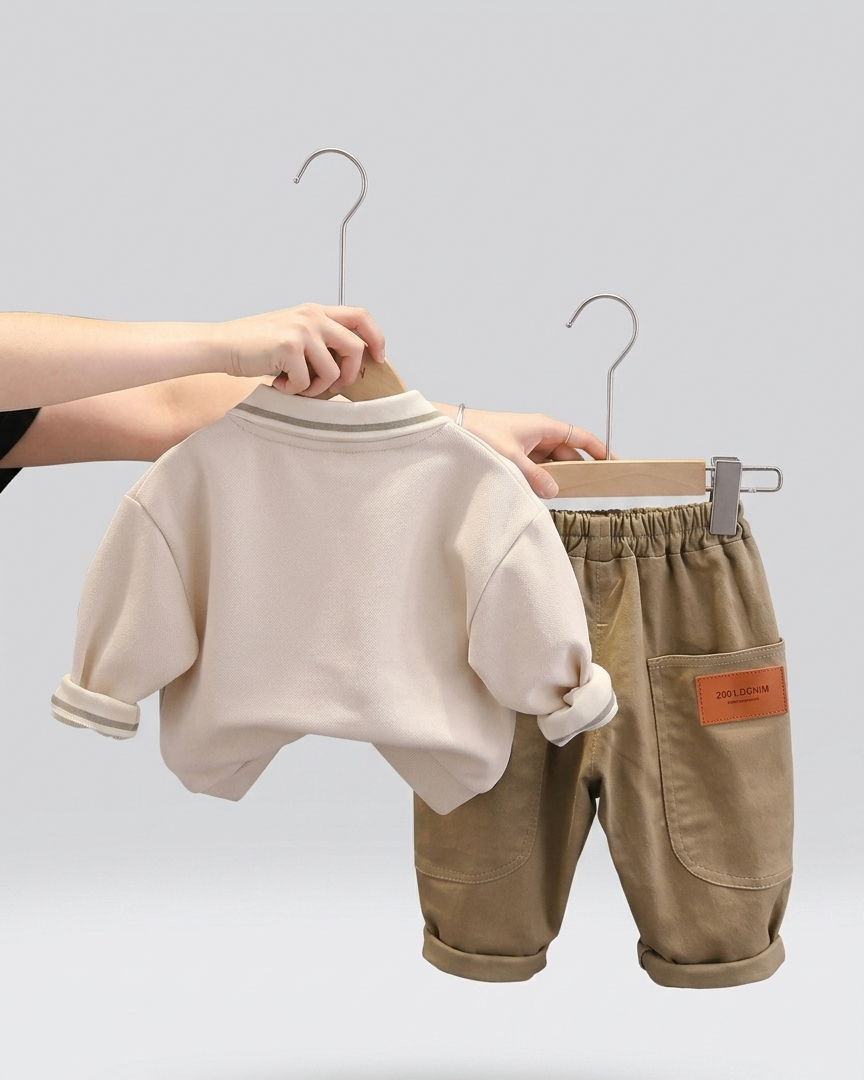 Conjunto niño otoño polo con pantalón y estampado de oso vista completa