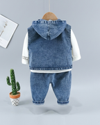 Conjunto niño 3 piezas ropa infantil vaquera con chaleco con capucha, camiseta blanca y pantalón vaquero en España