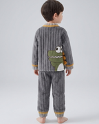 Pijama bebé invierno dinosaurio con cuello doblable y cierre de botones completo – pijama infantil cálido en España