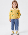 Conjunto niña 2 piezas: blusa tejida con cuello decorado y pantalón vaquero elegante en España