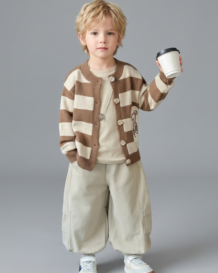 Conjunto bebé niño 3 piezas a rayas con pantalón cargo