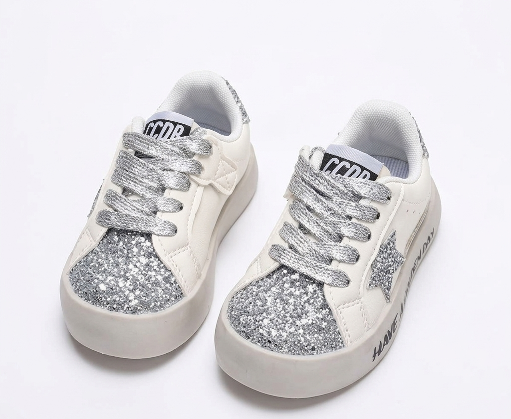 Zapato ligero con diseño moderno para niños en España
