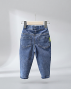 Pantalón Vaquero Infantil Comodidad y Estilo para Cada Aventura