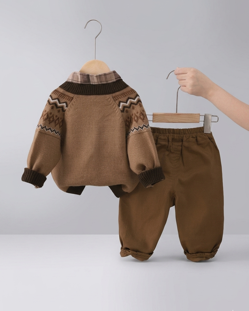 Conjunto niño 3 piezas invierno (suéter lana, camisa cuadros y pantalón elástico)Ideal para clima otoñal  en España