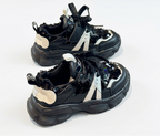 Zapato de invierno moderno para niños en España
