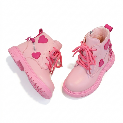 botas de invierno para niña con diseño de corazones