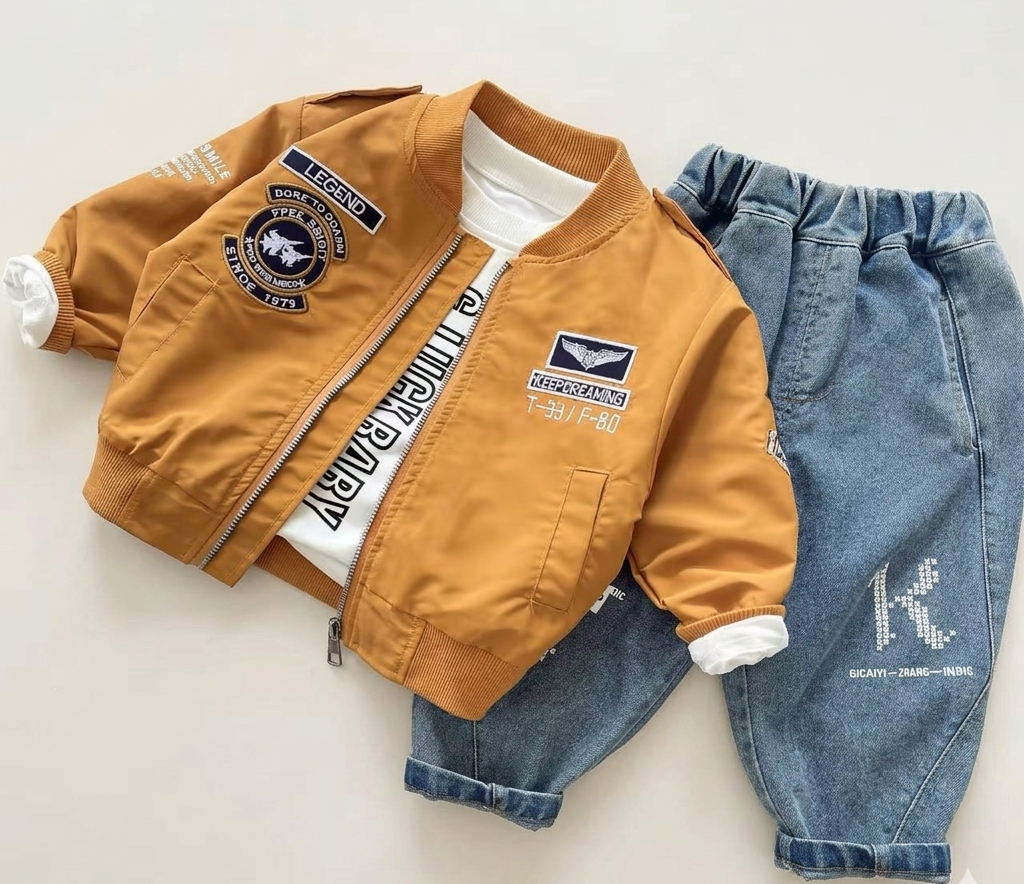 Conjunto bebé niño 3 piezas chaqueta piloto y pantalón vaquero en España