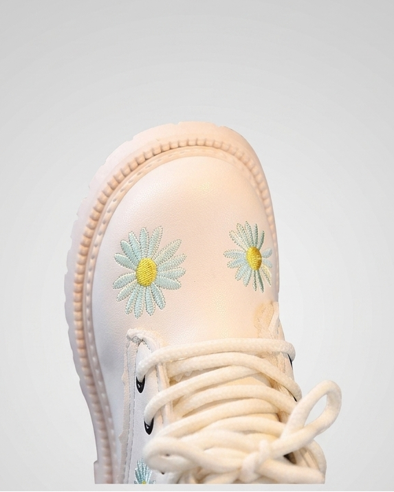 Botas Niña Flores Bordadas Invierno