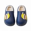 zapatillas infantiles con forro cálido y diseño de dibujos animados