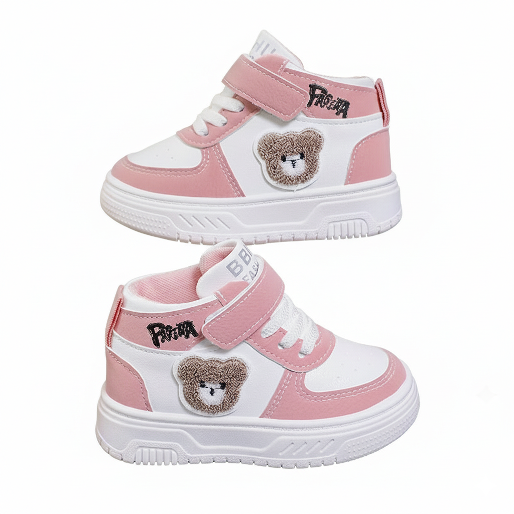 Zapatillas deportivas de diseño de goma con interior acolchado y cálido vista completa