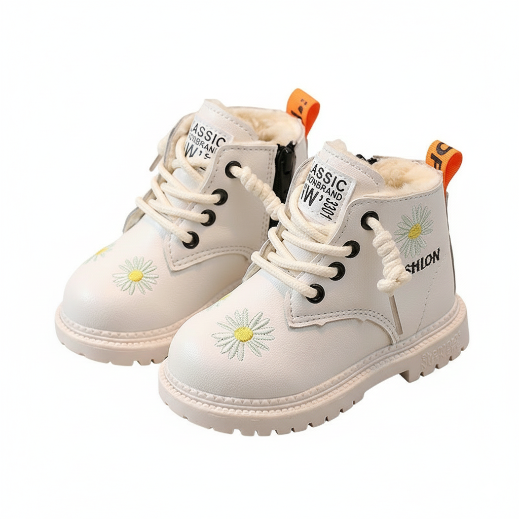 Bota de invierno con diseño moderno y atractivo bordado floral en España