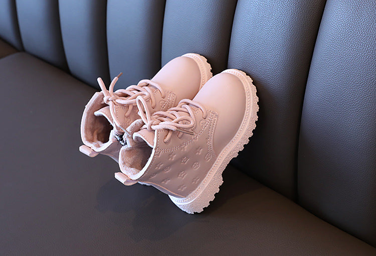 Bota de invierno cálida y rosa, ideal para el invierno