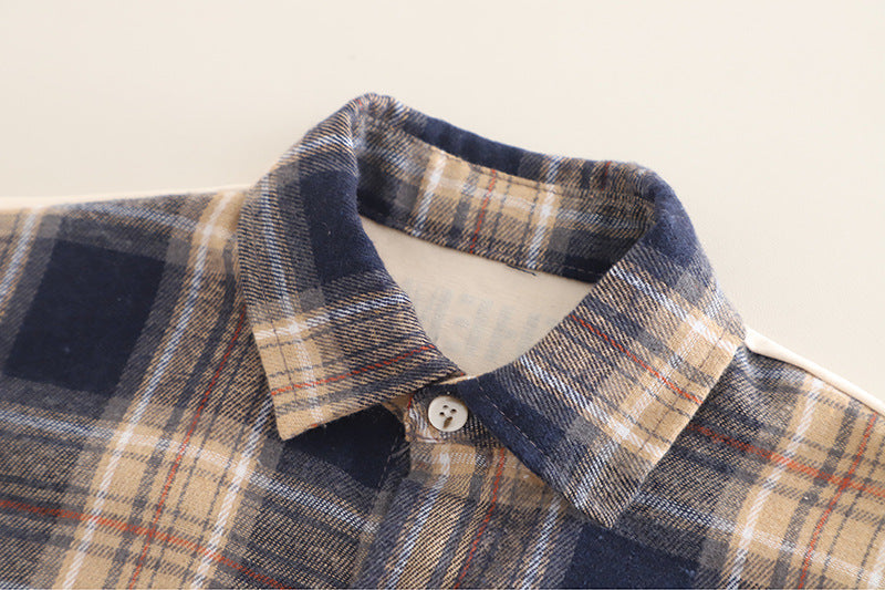 Conjunto niño 3 piezas de ropa niño: camiseta de algodón, camisa de cuadros y pantalón vaquero ancho cómodo en España