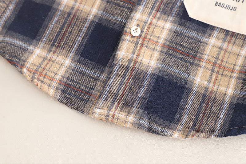 Conjunto niño 3 piezas de ropa niño: camiseta de algodón, camisa de cuadros y pantalón vaquero ancho cómodo en España