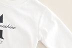 Conjunto niño 3 piezas de ropa niño: camiseta de algodón, camisa de cuadros y pantalón vaquero ancho cómodo en España