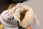Botas de invierno con diseño práctico y resistente al frío en España