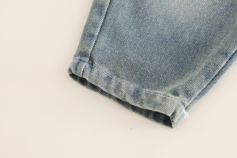 Conjunto niño 3 piezas de ropa niño: camiseta de algodón, camisa de cuadros y pantalón vaquero ancho cómodo en España